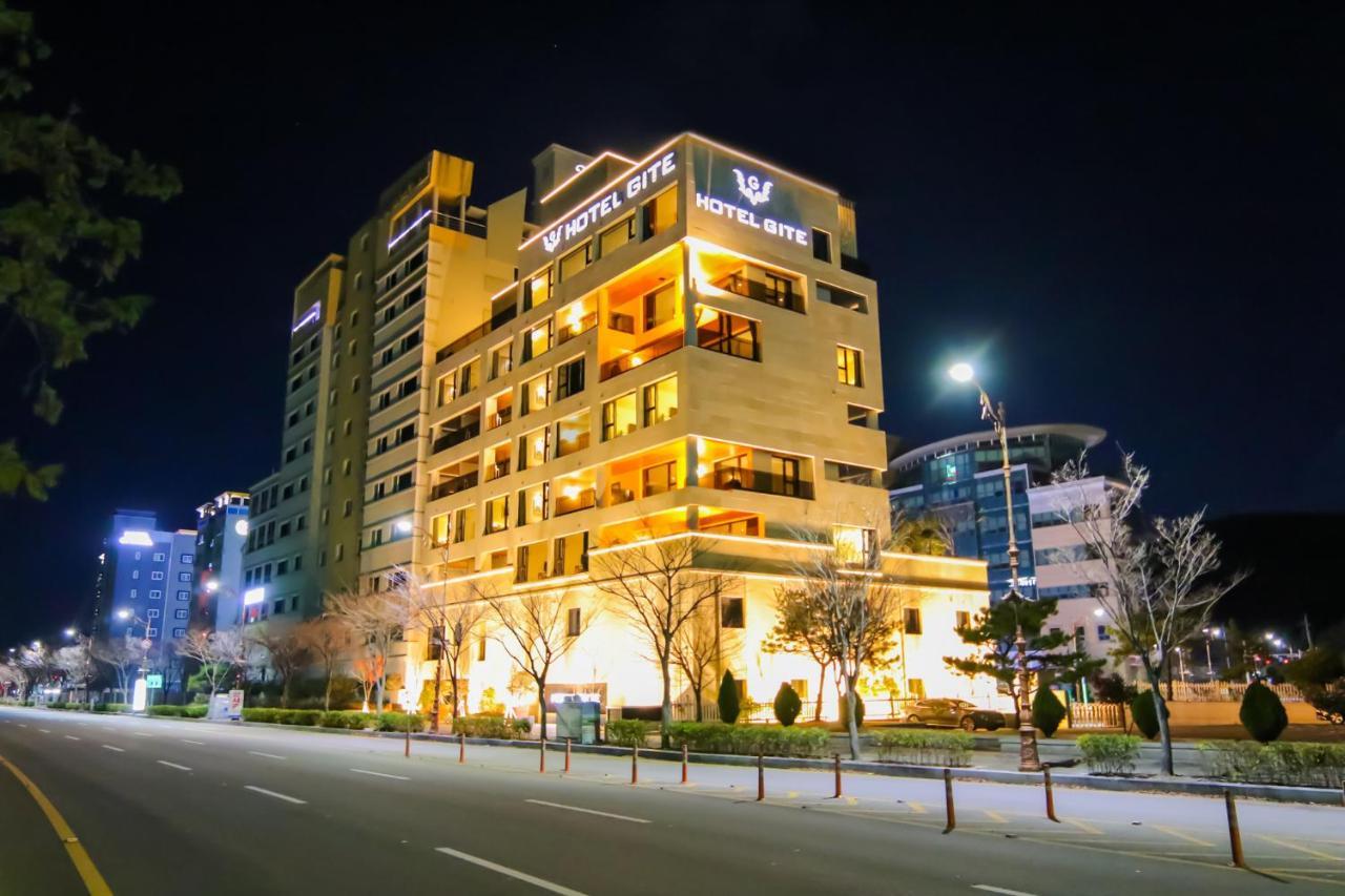 Suncheon Hotel Gite Exterior foto